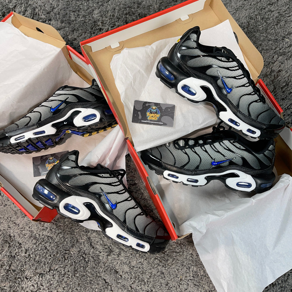 NIKE AIR MAX PLUS WHITE BLACK RACER BLUE