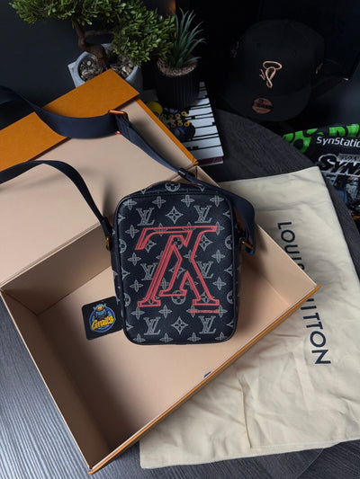 GRAILS designer piece
