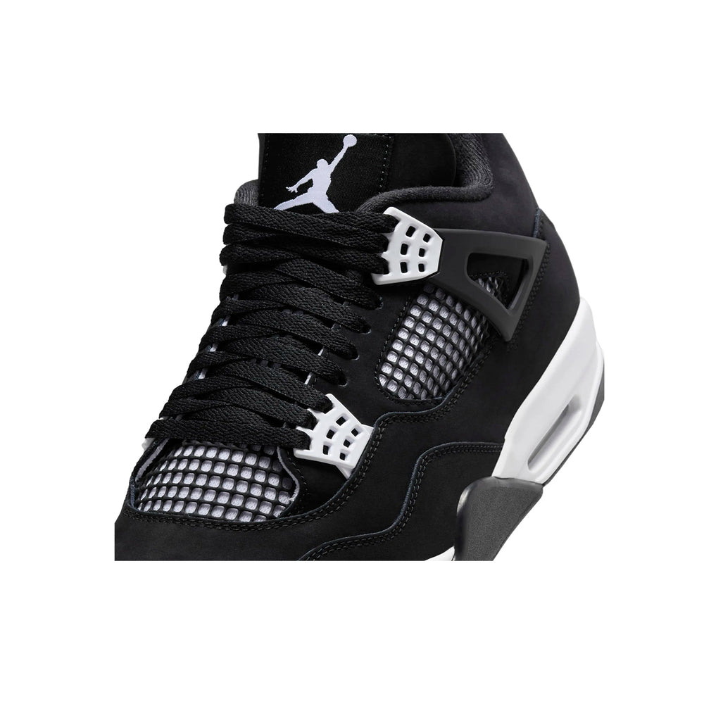 AIR JORDAN 4 RETRO 'WHITE THUNDER'